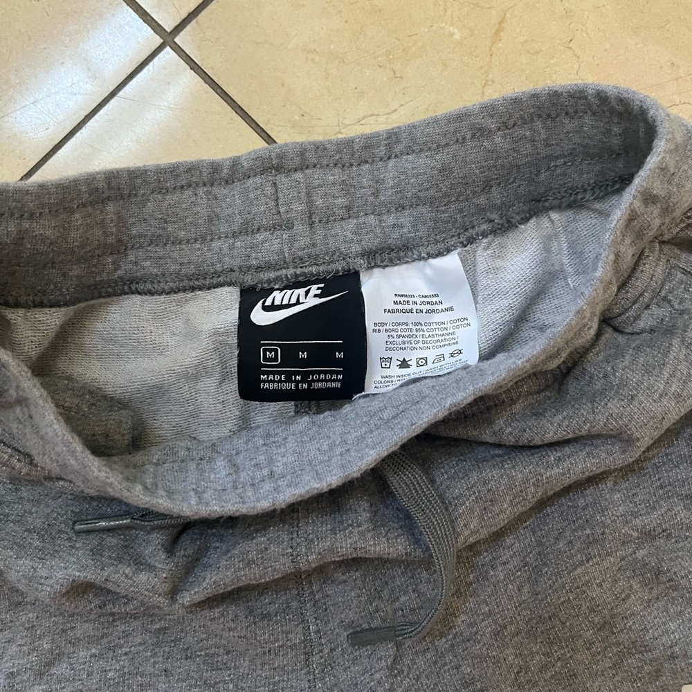 Nike Heather Gray Joggers